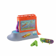 HGT91 Hot Wheels Skate Fingerboard Adventure Starter Sets