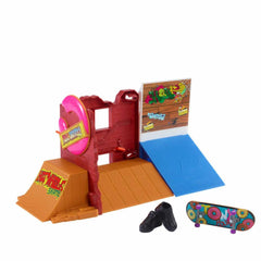 HGT91 Hot Wheels Skate Fingerboard Adventure Starter Sets