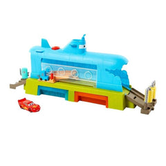 HGV70 Cars Whale Car Wash Playset