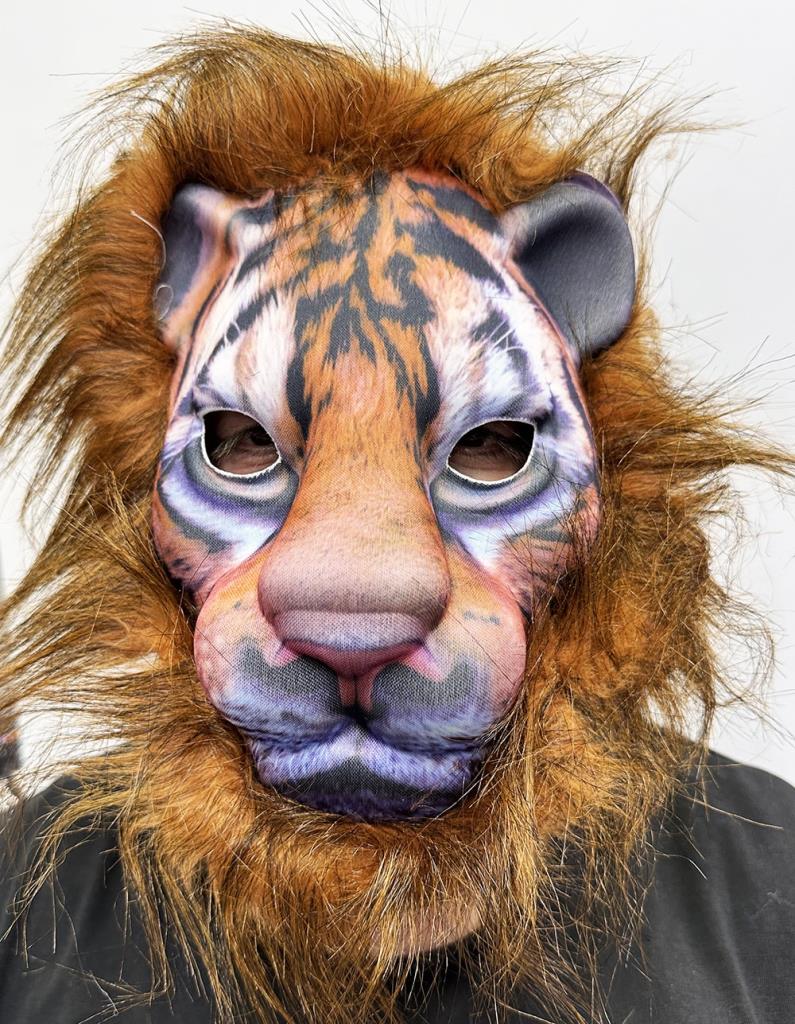 NessiWorld KahverengiYeleliSaçlıPeluşAslanMaskesiMegaPeluş13No