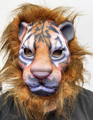 NessiWorld KahverengiYeleliSaçlıPeluşAslanMaskesiMegaPeluş13No