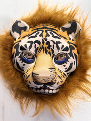 Nessiworld Kahverengi Yeleli Saçlı Peluş Aslan Maskesi Mega Peluş 23 No