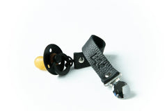 Kidful Herbal Dyed Pacifier Holder Charcoal