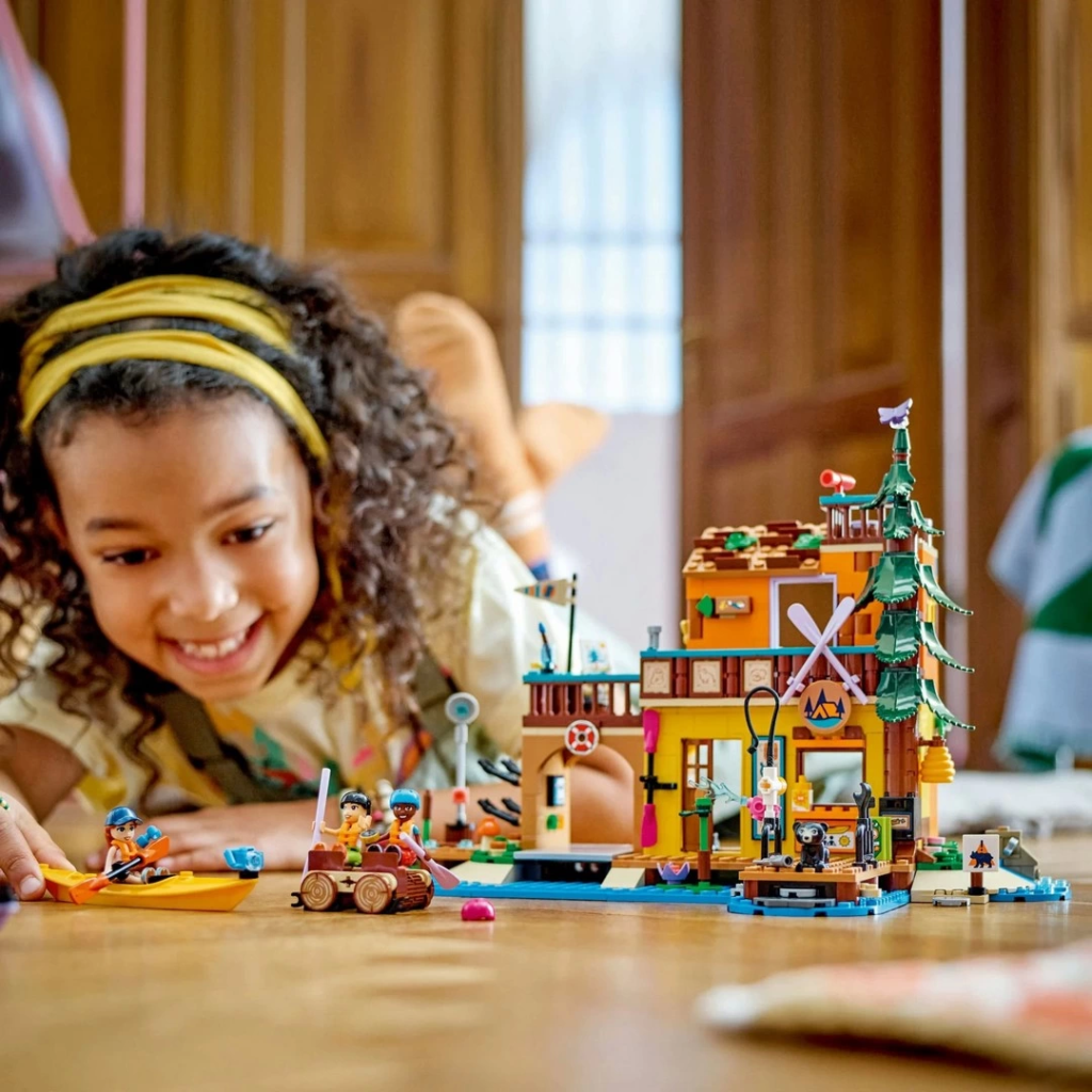 Nessiworld LEGO Friends Macera Kampı Su Sporları Yapım Oyuncağı 42626