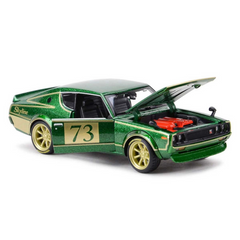 NessiWorld Maisto1/241973NissanSkyline2000GT-R