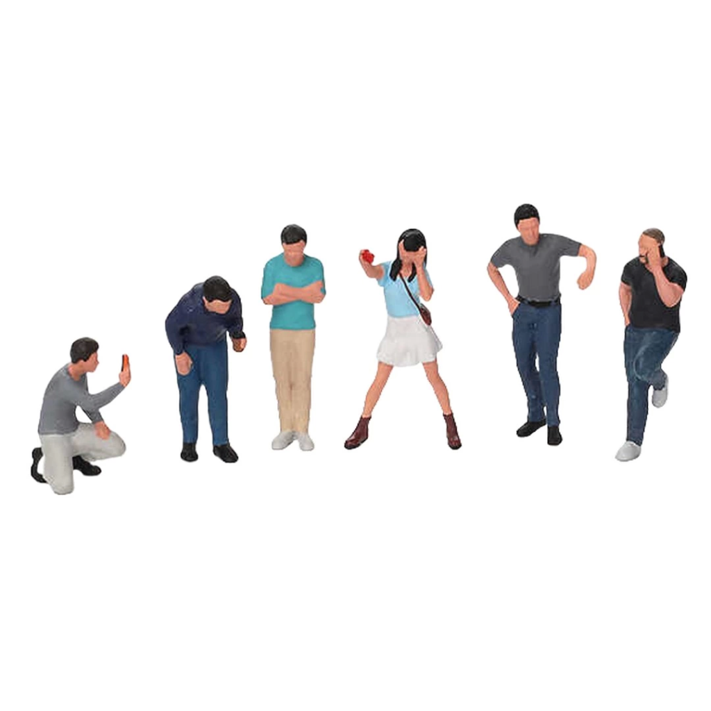 Figurine Nessiworld Mini GT 1/64 : Passionnés d'automobiles