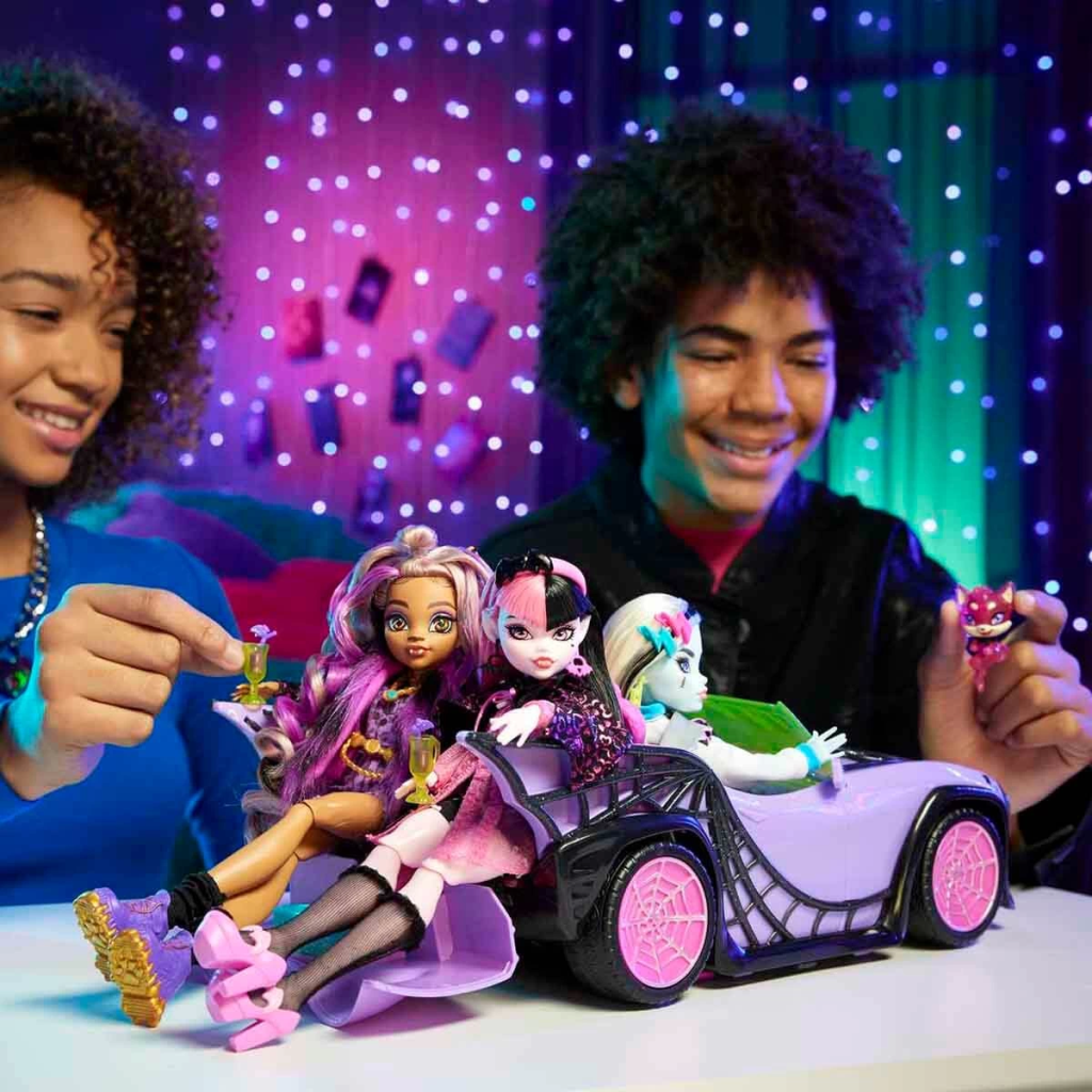 Nessi World Monster High Ghoul Mobile Gösterişli Araba HHK63