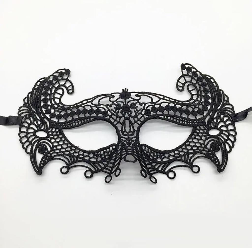 Nessiworld Black Color Lace Cut Lace Embroidered Prom Party Mask No. 4