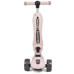 Nessiworld Smart Oturaklı 3 Tekerlekli Işıklı Scooter Bebe Somon